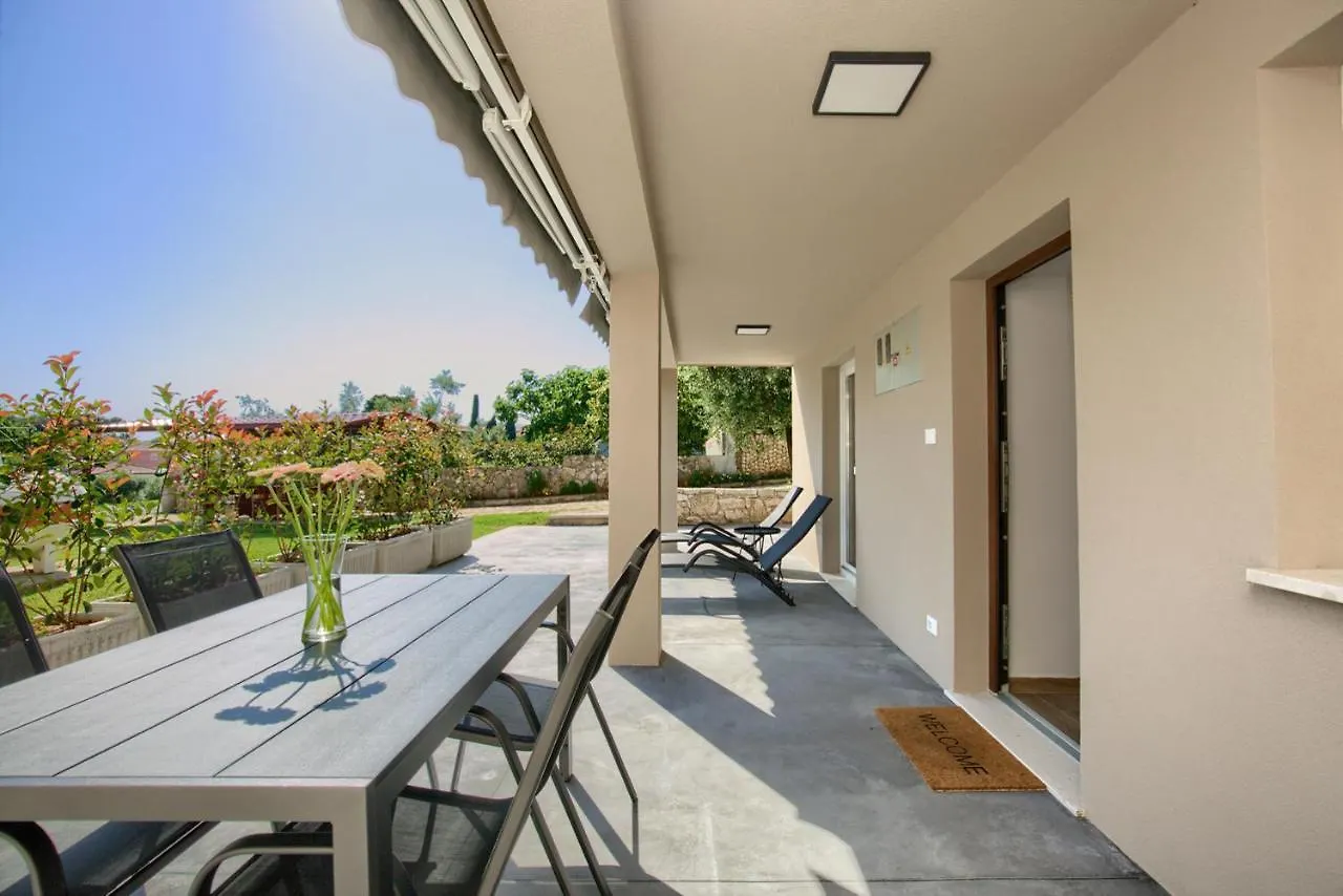 Apartment Marin 2 Near The Beach Banjole